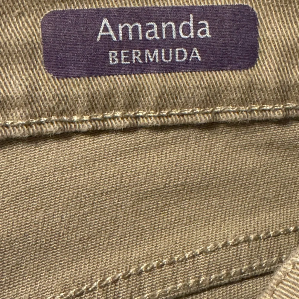 Gloria Vanderbilt Amanda Bermuda Shorts